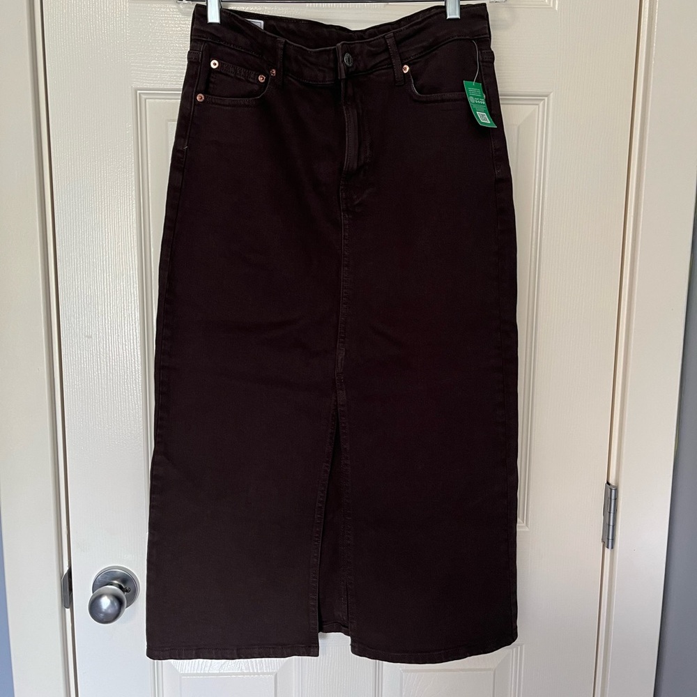 NWT Gap icon maxi skirt - size 8
